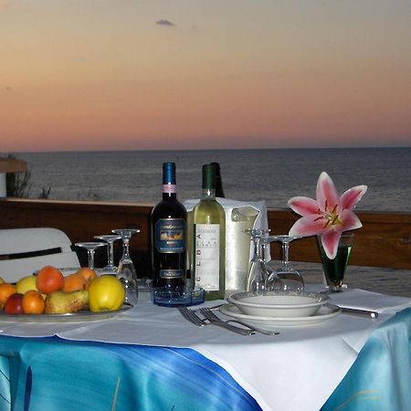 Hotel Villa Ombrosa Portoferraio Dış mekan fotoğraf