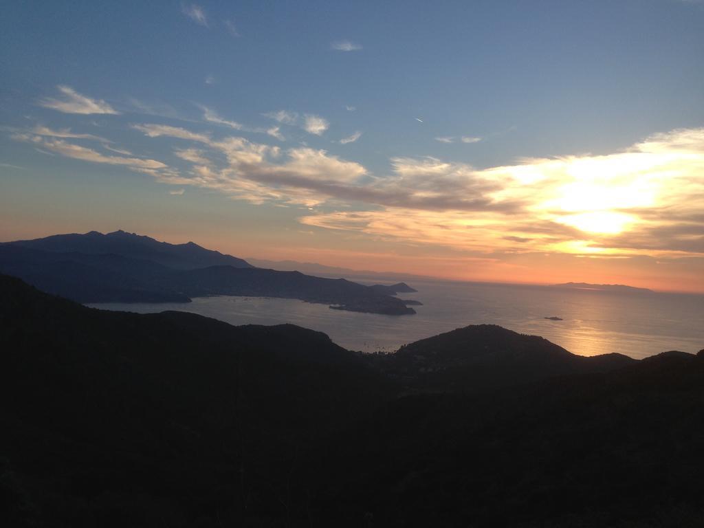 Hotel Villa Ombrosa Portoferraio Dış mekan fotoğraf