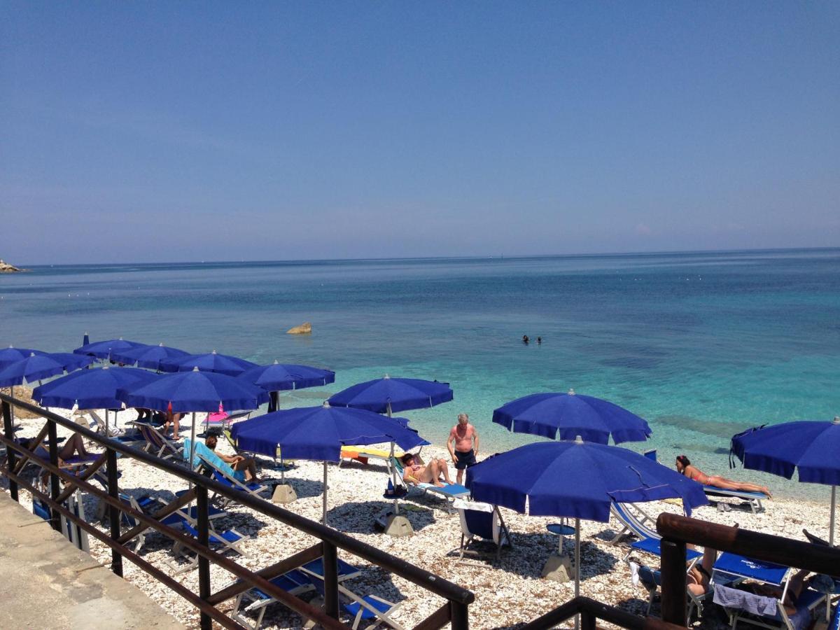 Hotel Villa Ombrosa Portoferraio Dış mekan fotoğraf